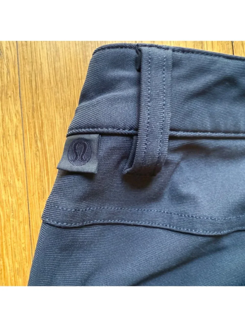 Lululemon Size 28 Navy Blue 100% Polyester 5-Pocket Mid-Rise Straight Leg Pants